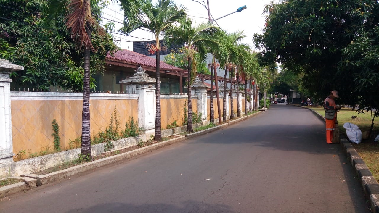 Jual Rumah 2 Lantai Harga NJOP di Cipinang Utara